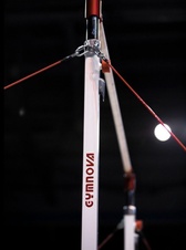 Soutěžní asymetrická bradla RIO, standardní délka lan, žerď s laminátovým jádrem_obr13