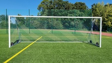 Fotbalová branka 7,32 × 2,44 m – hliníková, přenosná, s kotvením do země_obr3