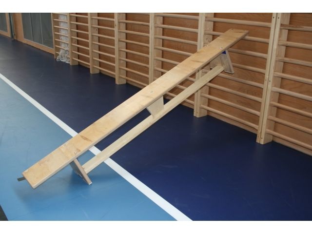 Tělocvičná lavička 2,5m