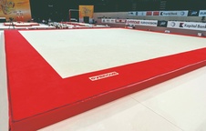 Soutěžní pružinová gymnastická podlaha Gymnova "MONTREAL" 14 x 14m - Certifikace FIG_obr2