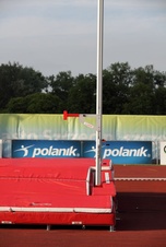 Stojany pro skok o tyči soutěžní skládací - elektronický odečet, Certifikace WA E-15-0843 STT15-65F_obr6