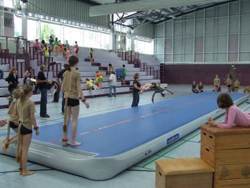 Důležité oznámení k výrobkům nizozemské společnosti Air Track Factory a certifikaci REACH